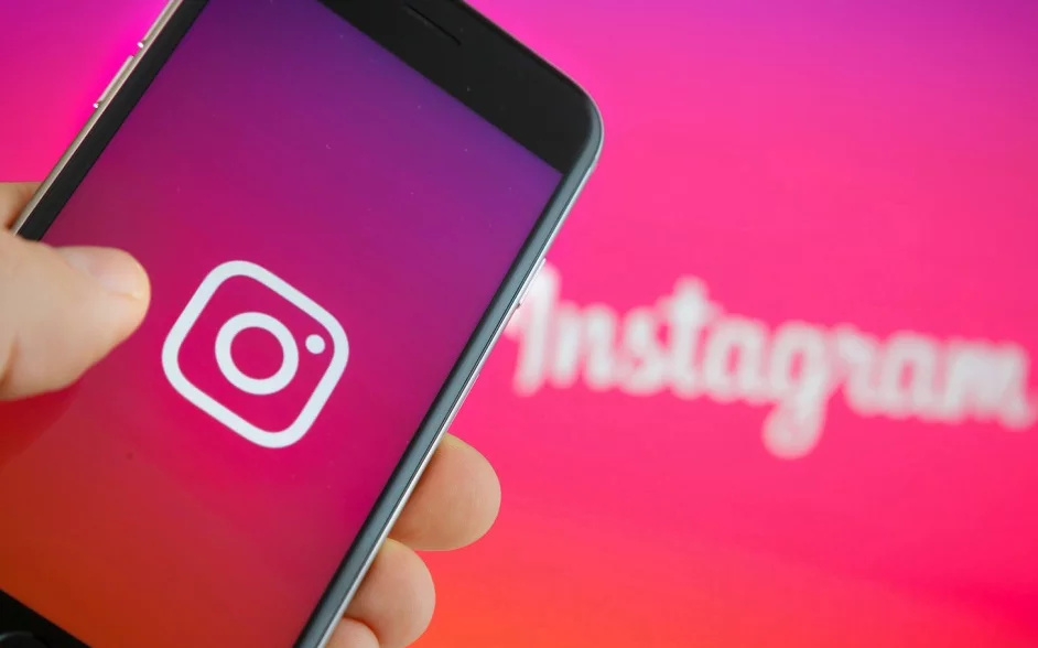 Website Trends &Amp; Advice 16 How to add a link to your instagram story
